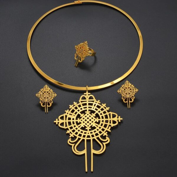 AXUM TSION CROSS WITH CHOKER
