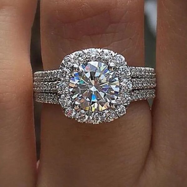 Luxury Engagement Ring - Image 3